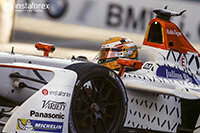 InstaTrade - đối tác chính thức của đội Dragon Racing